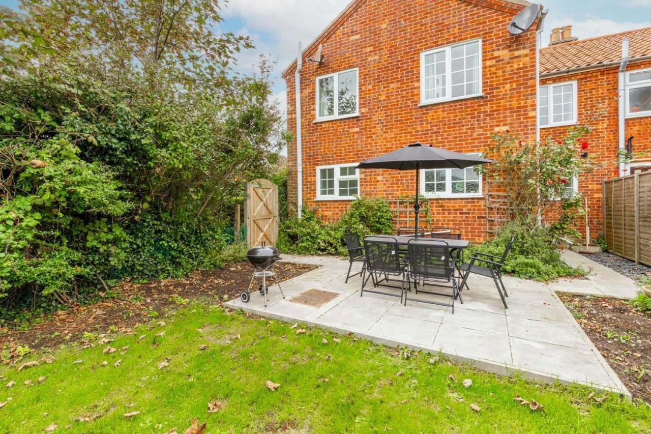 Abbey Farm Cottages Bacton  Esterno foto